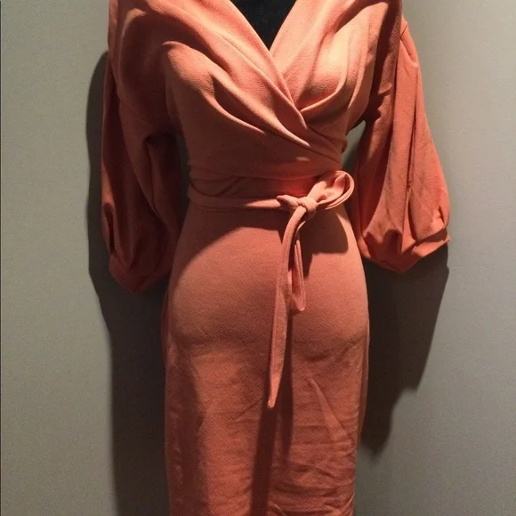 Plus Off The Shoulder Wrap Midi Dress - Picture 3 of 4